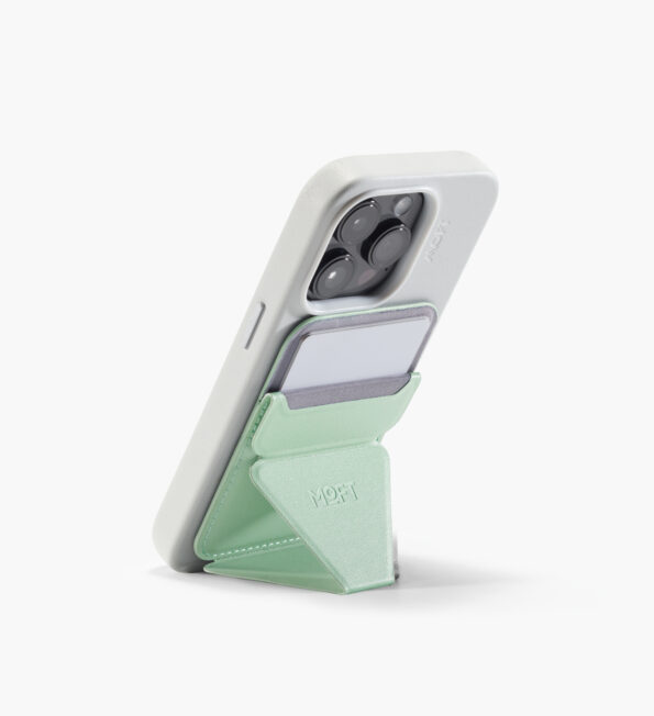 MOFT Card Holder & Phone Stand 4