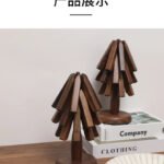 Walnut-Christmas-Tree-Coaster-Set