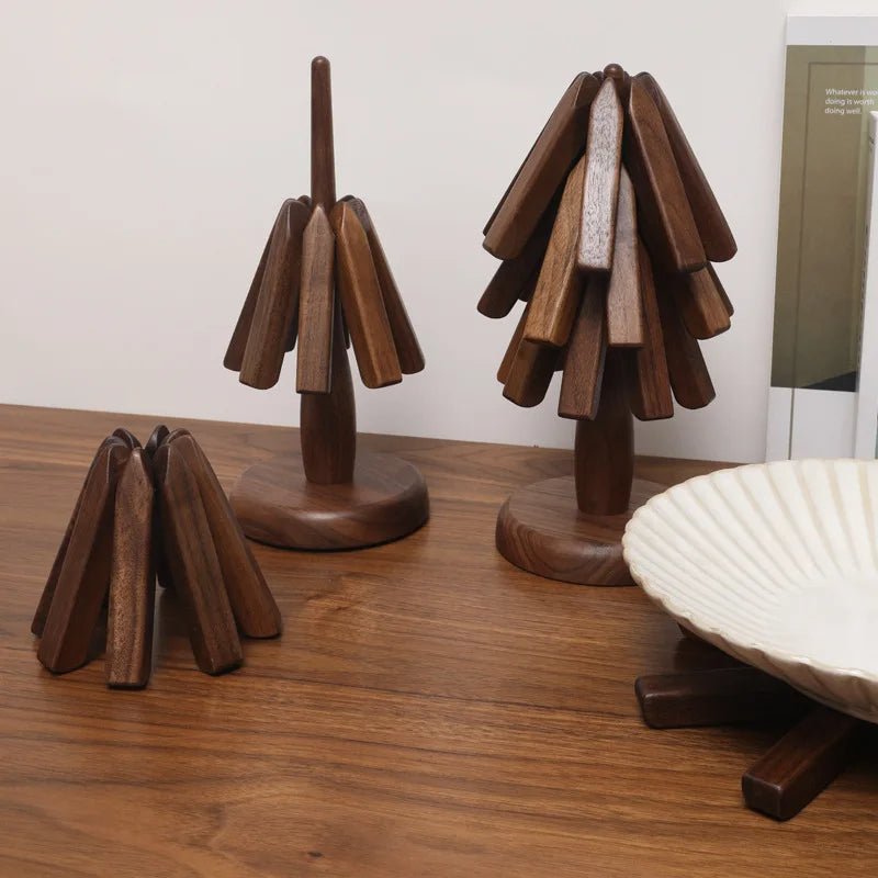 Walnut-Christmas-Tree-Coaster-Set-9